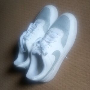 Nike Court Vision Low Sneakers